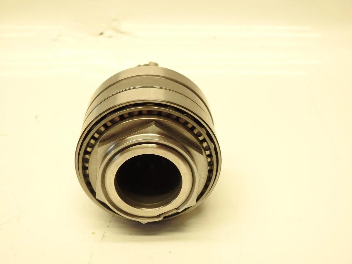 New Oem White Danfoss 11104218  151P0126 OMS 6B Splined Shaft