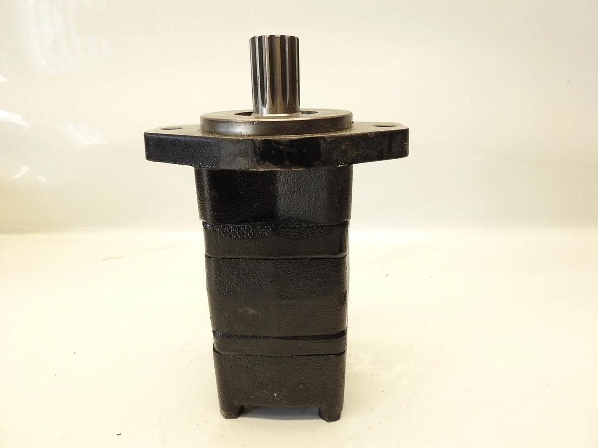 New Oem Danfoss OMS315 Hydraulic Motor 11256536  W12939019