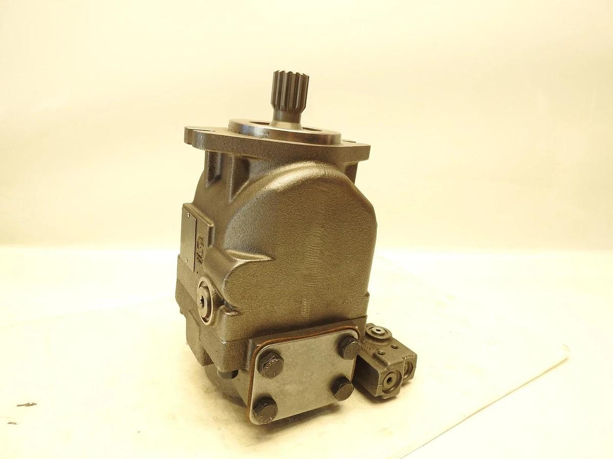 Oem Danfoss 83028527 AGCO 4299408M2 Axial Piston Hydraulic Pump Massey Ferguson