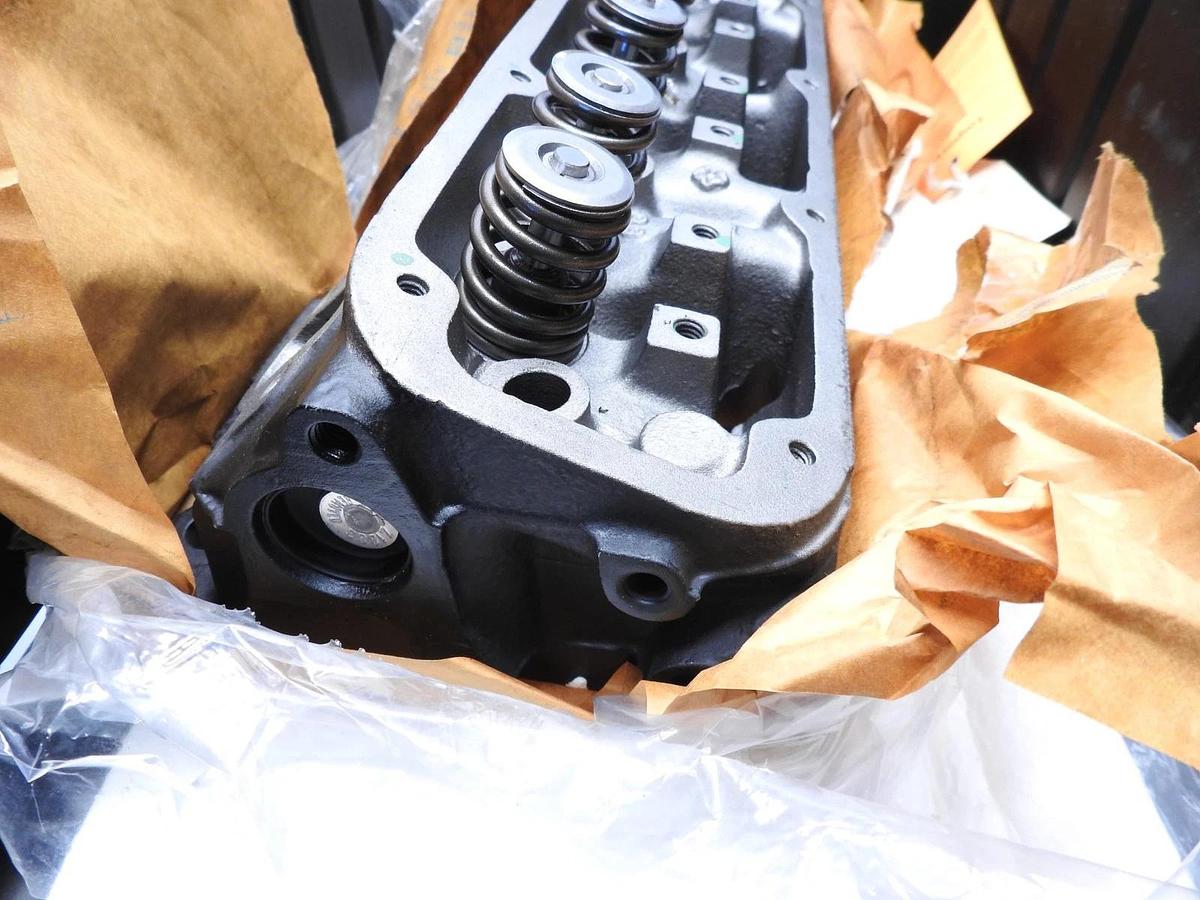 VEGE Reman Engines 2D58 Cyl Head CHRY 318/360 92-03 CYL HD