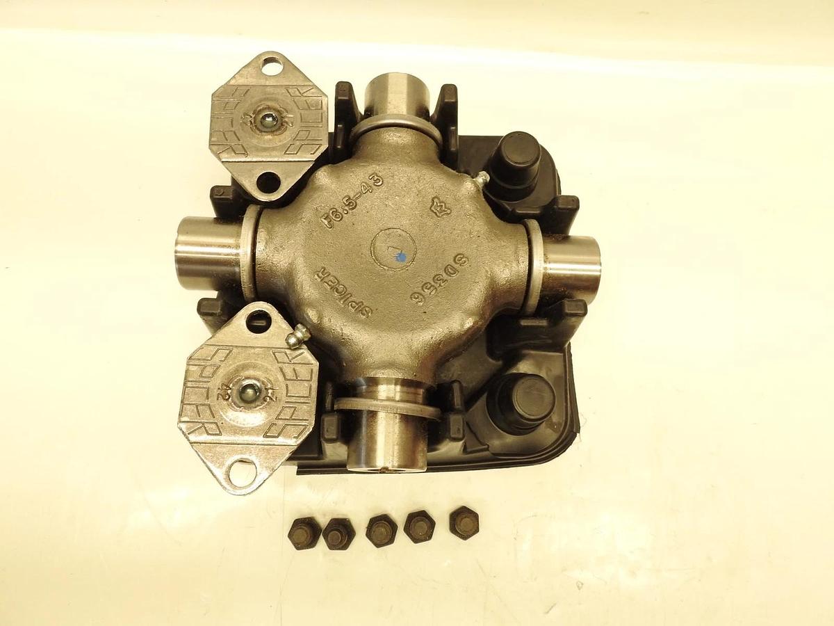 Genuine Dana Spicer Universal U-Joint Bearing SP-5281X MISSING PARTS