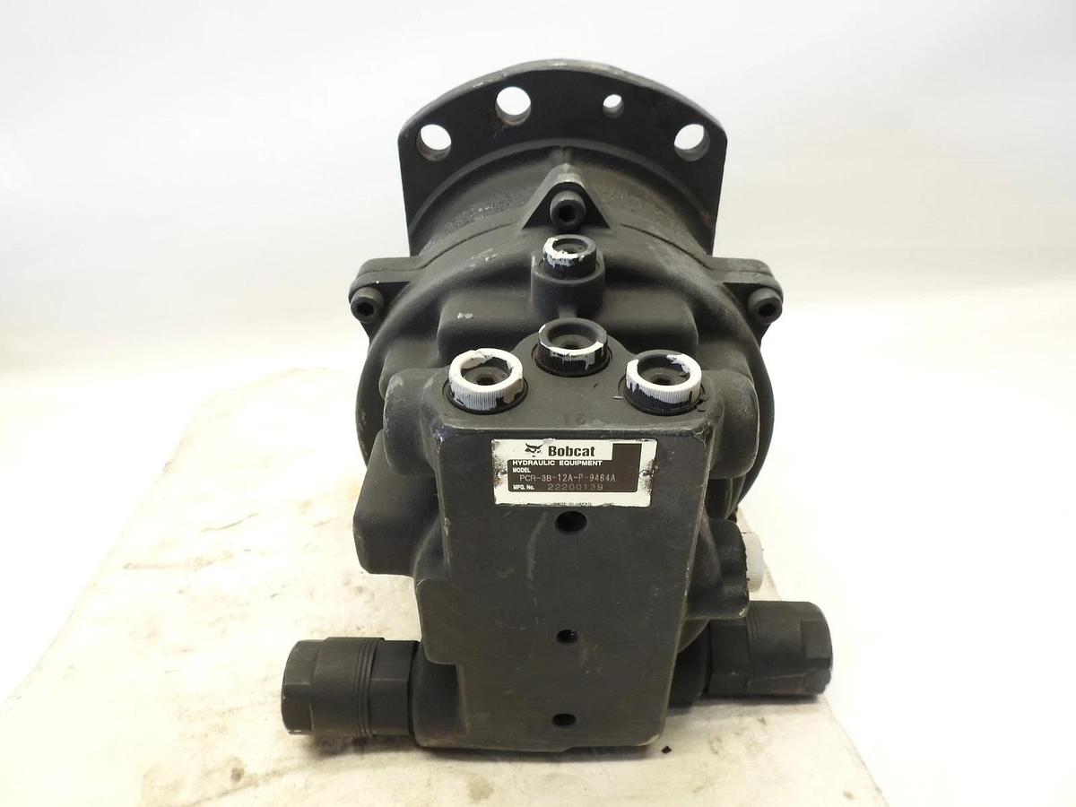 New Oem Bobcat 7025615 PCR-3B-12A-P-9464A SLEW MOTOR