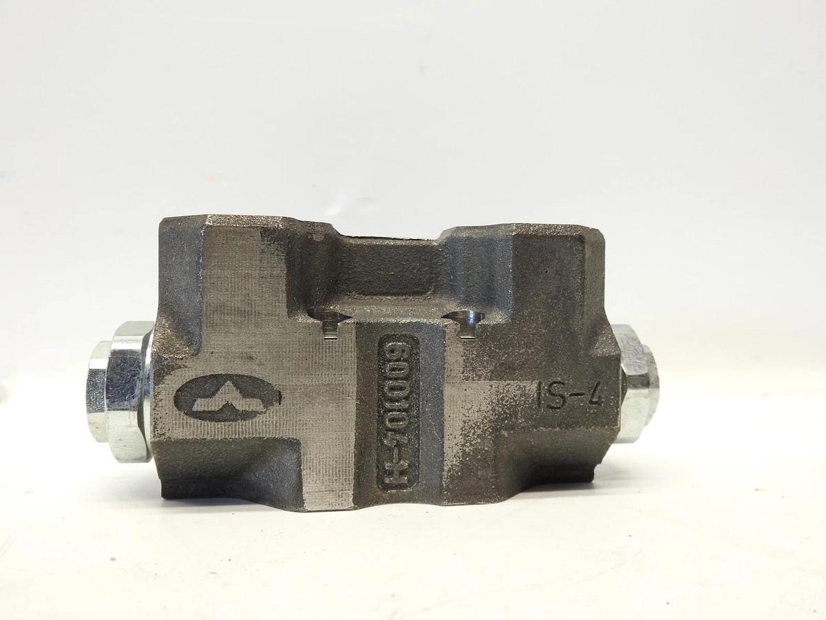 New 600104-H  602002101 Y02002101-H Hydraulic lock valve