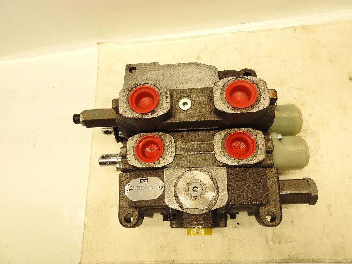 New Oem Parker MCE14738 Hydraulic Control Valve