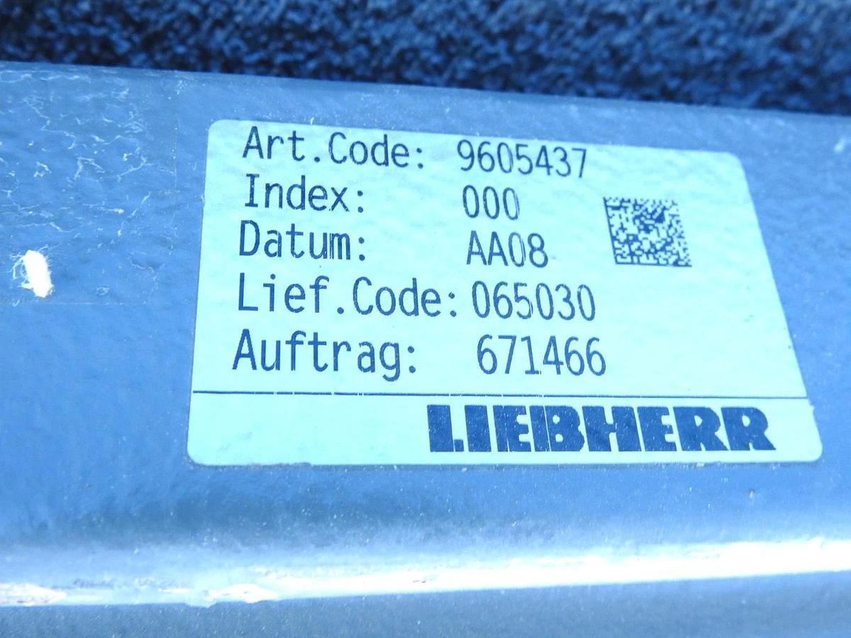 Genuine OEM Liebherr 9605437 Connecting Link for 544 550 554 556 Position 2