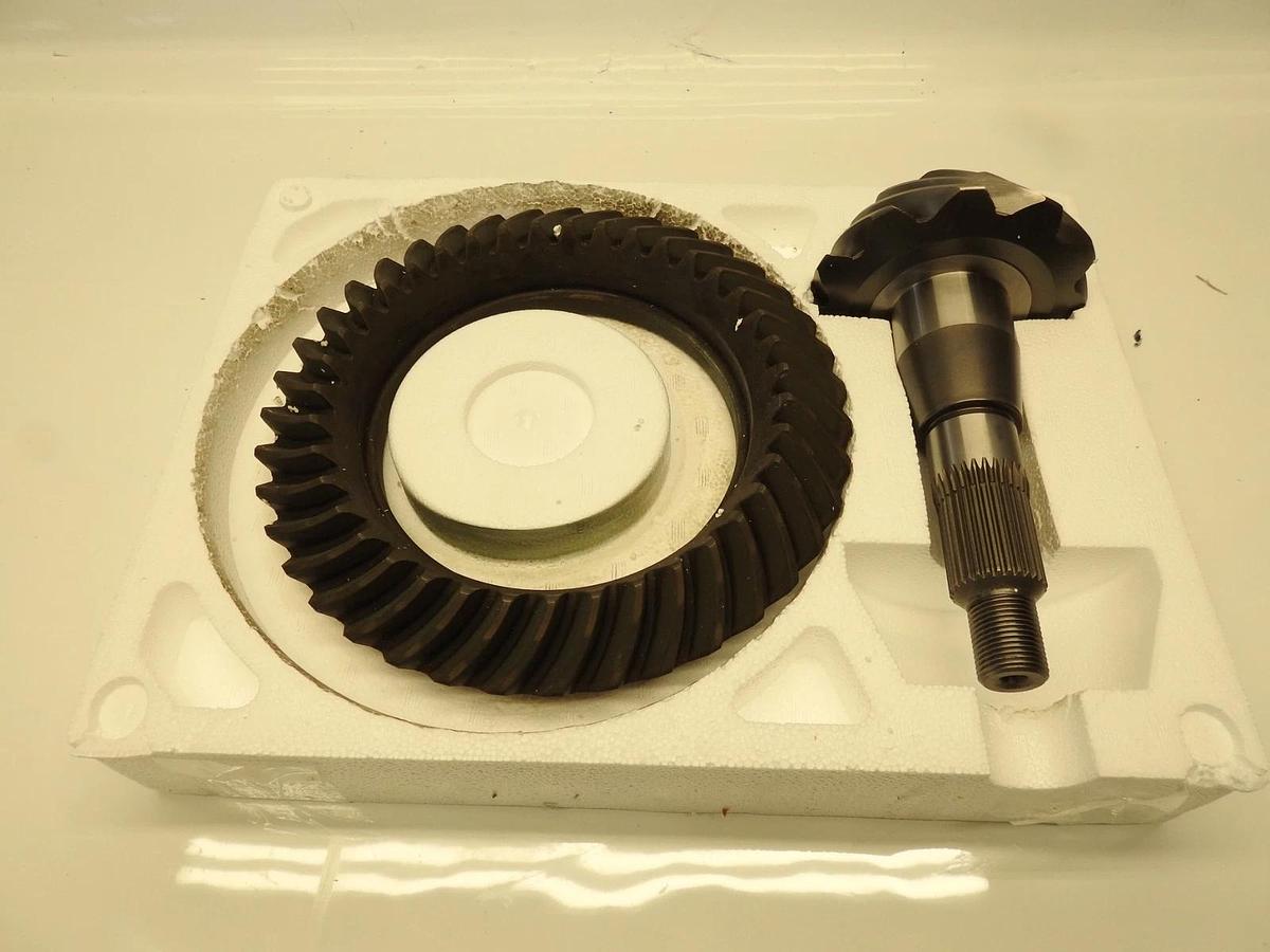 Sierra Gear & Axle SGPC9.25-355DCD Ring & Pinion Gear Set