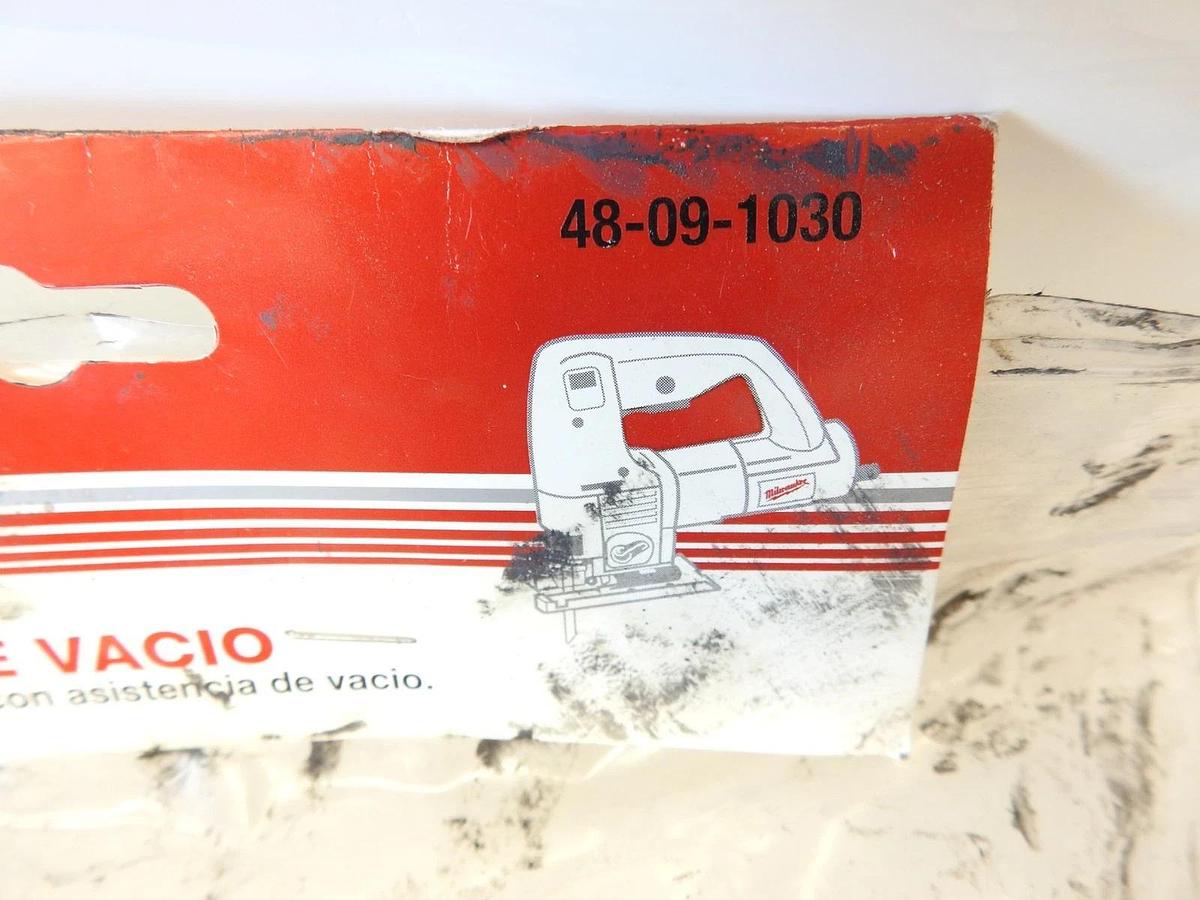Milwaukee 48-09-1030 Vacuum Hose for Milwaukee 6266-6