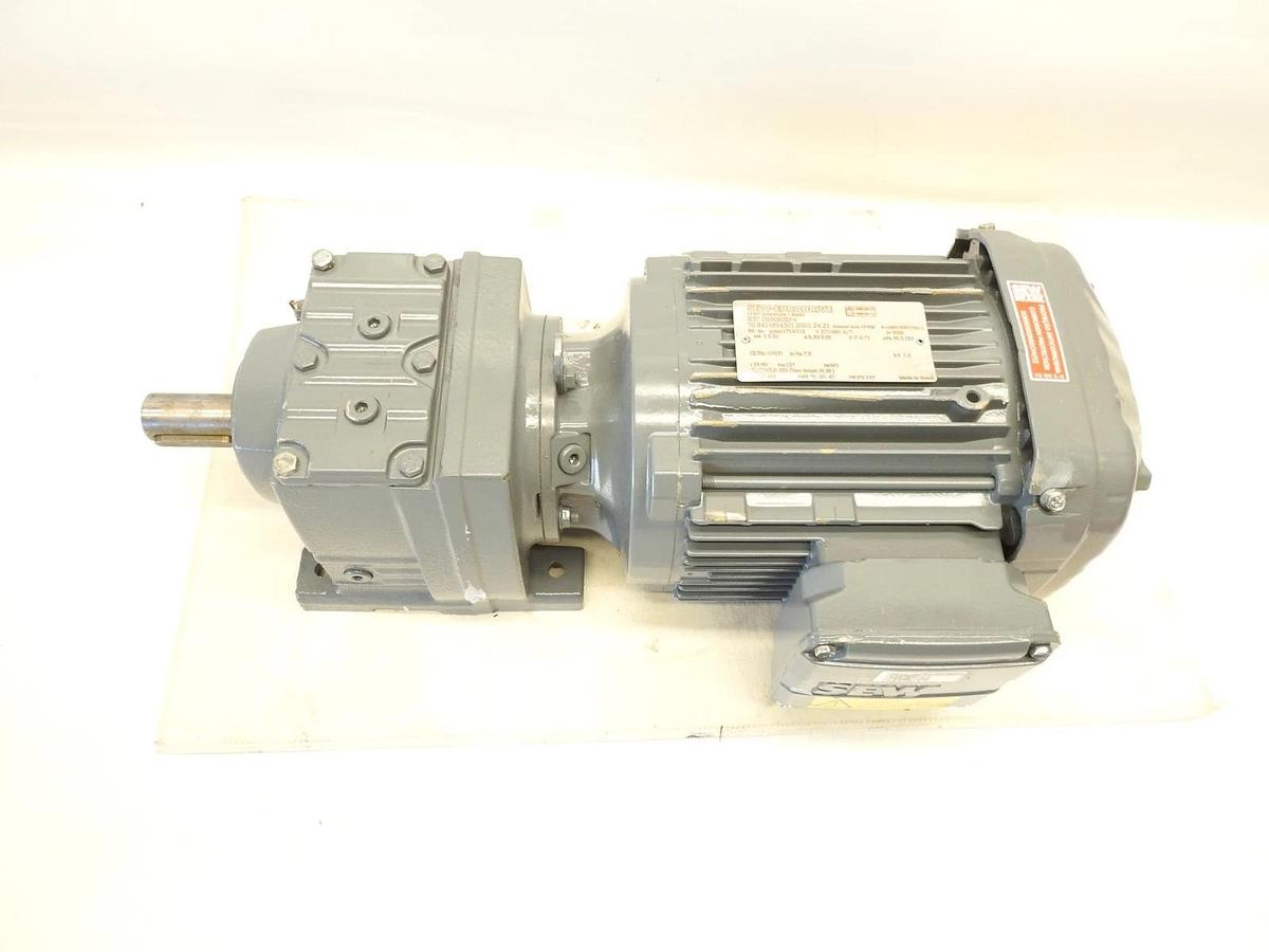 New Sew EuroDrive R37 DRN90SP4 Gear Motor 60Hz 70.8424854301.0001.24.21