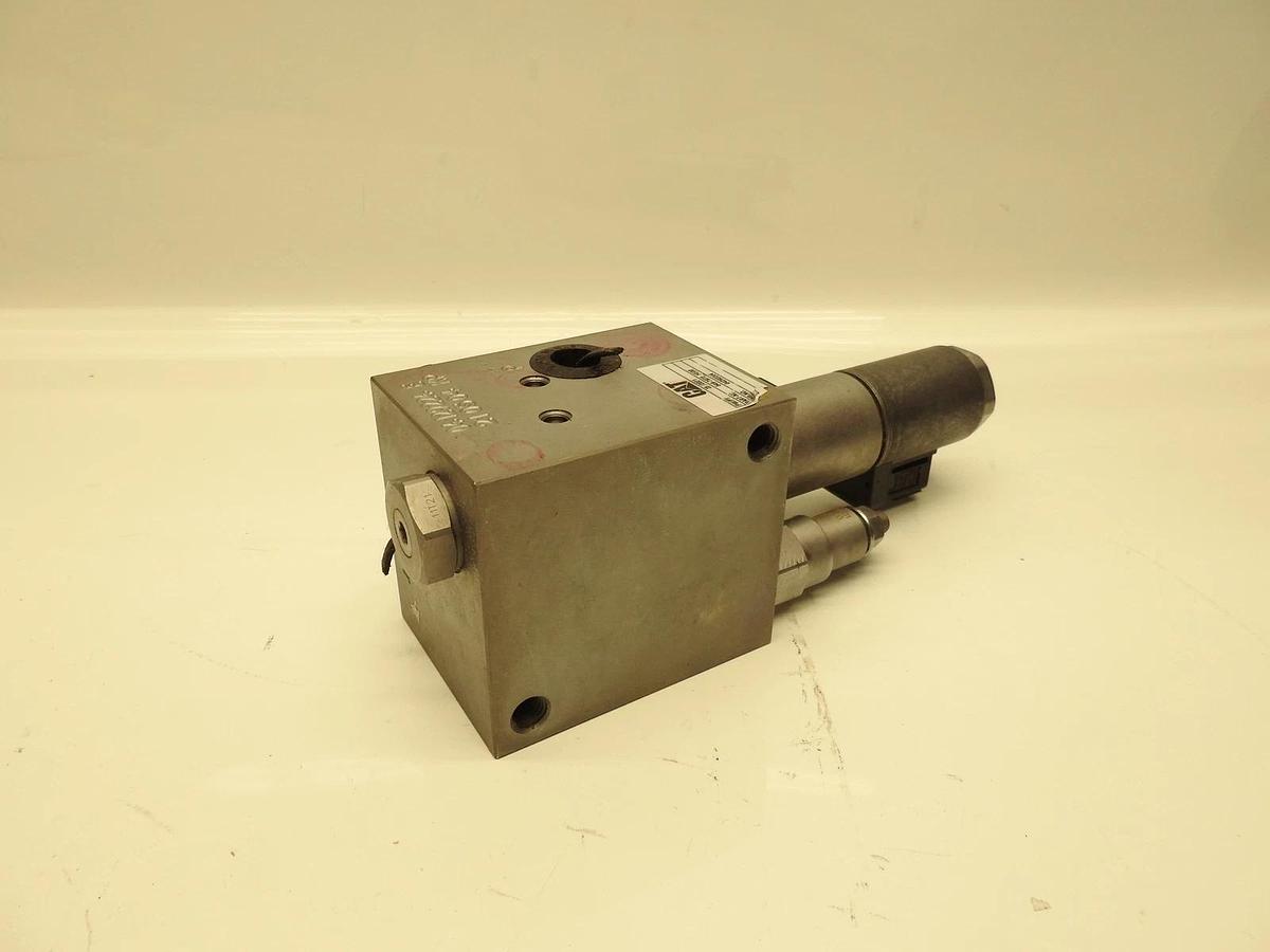 New Oem Cat 549-7972: VALVE GP-SOL Fits 320 323 325326 330 335 336 Excavator