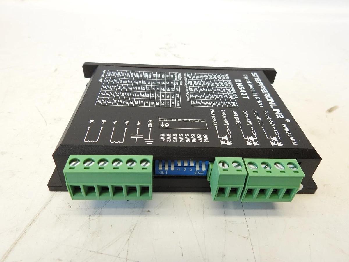 STEPPERONLINE Digital Stepper Motor Driver 1.0-4.2A 20-50VDC for Nema 17, 23, 24