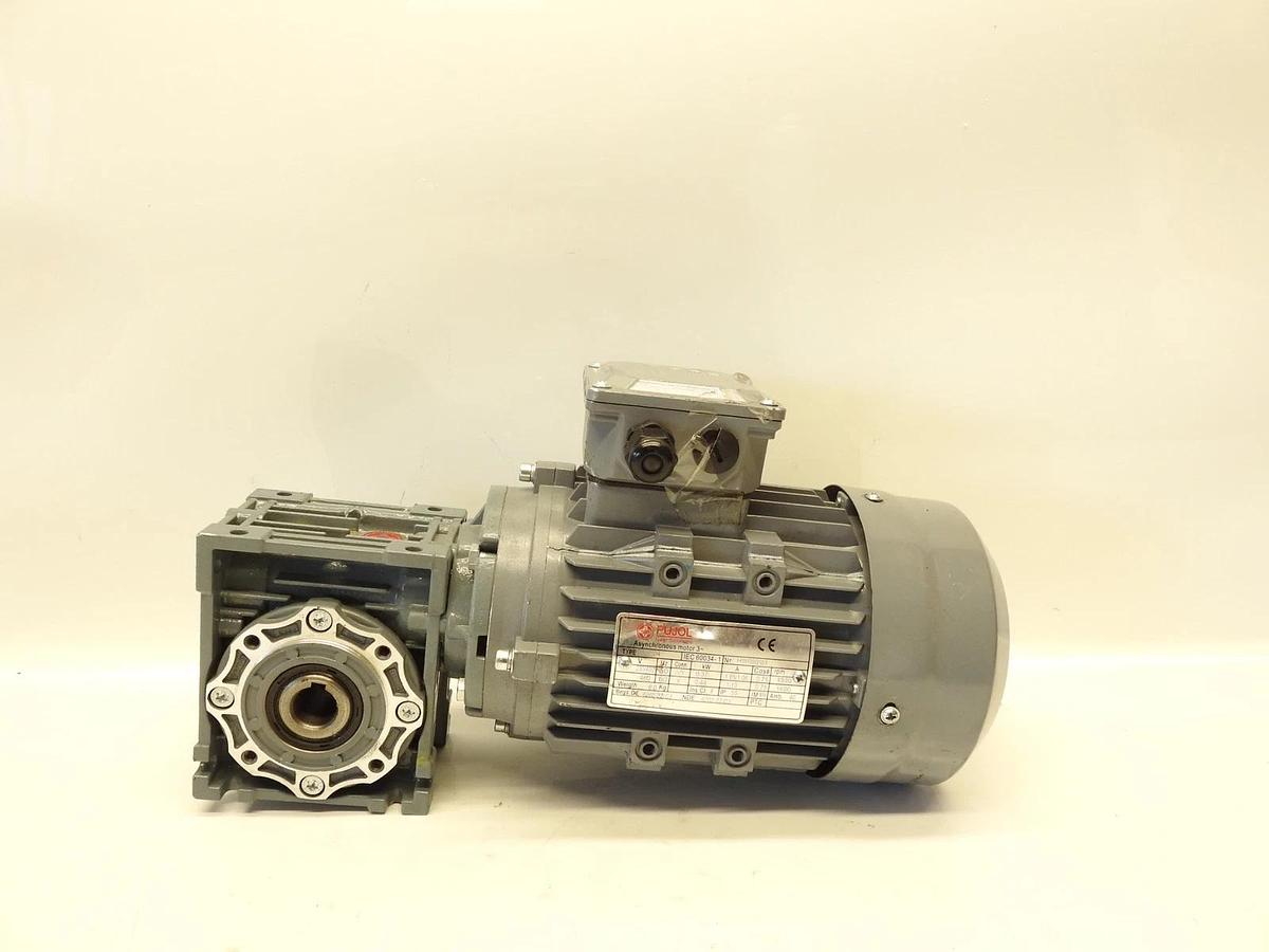 New Pujol X-712-4 Iec 230/400V 1330-1600 RPM GearMotor With Gearbox 60034-1