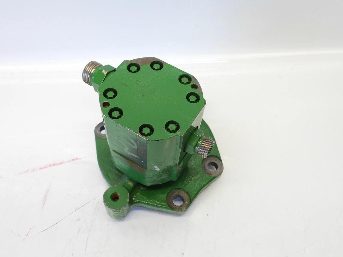 New Oem John Deere Original Equipment Fuel Pump dz107852 bx150