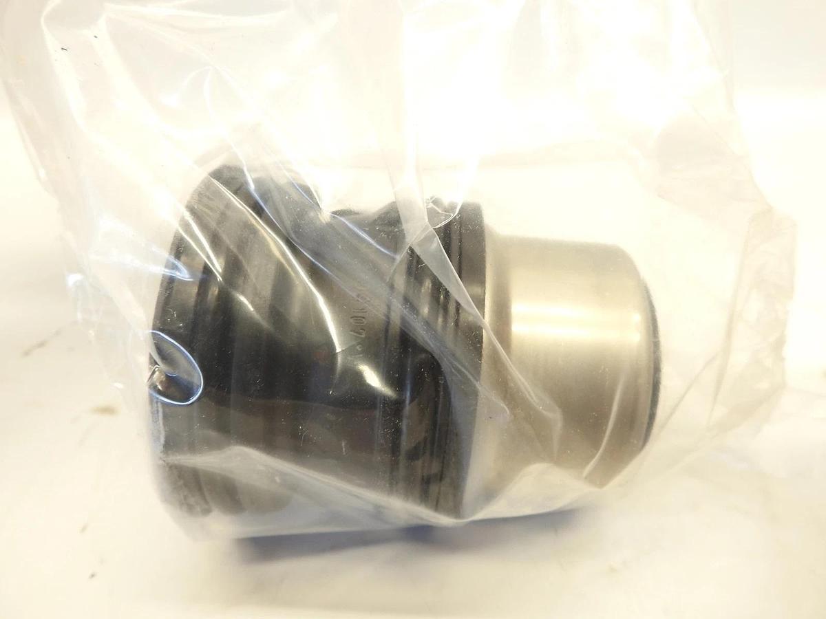 NEW OEM PORSCHE MACAN 95B THERMOSTAT 94810603404