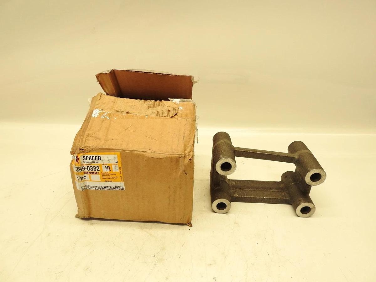 New Oem Cat 399-0332: SPACER