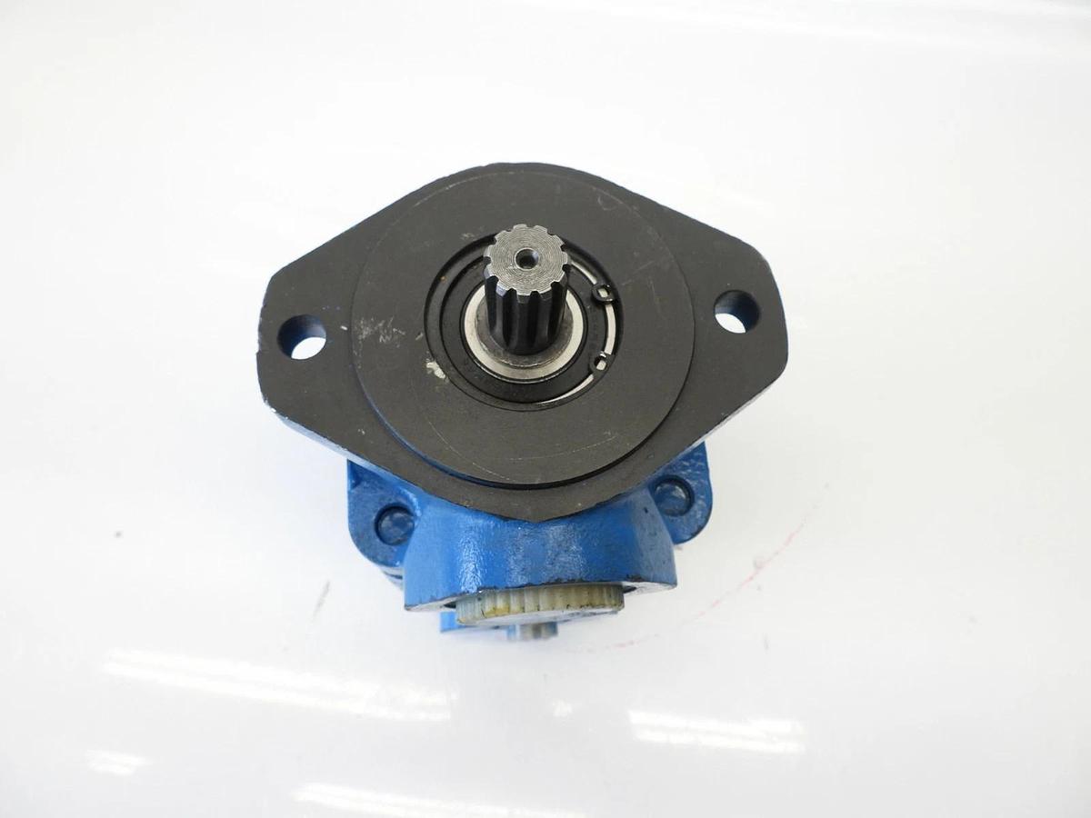 Fluidyne WF820597 Hydraulic Vane Power Steering Pump A3840003-013