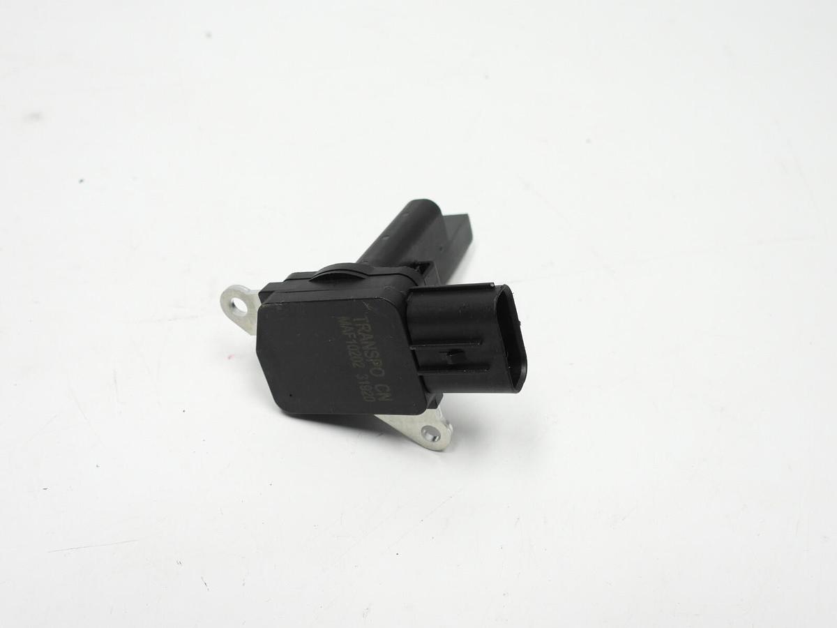 Premier Gear PG-MAF10202 1976110 Professional Grade New Mass Air Flow Sensor