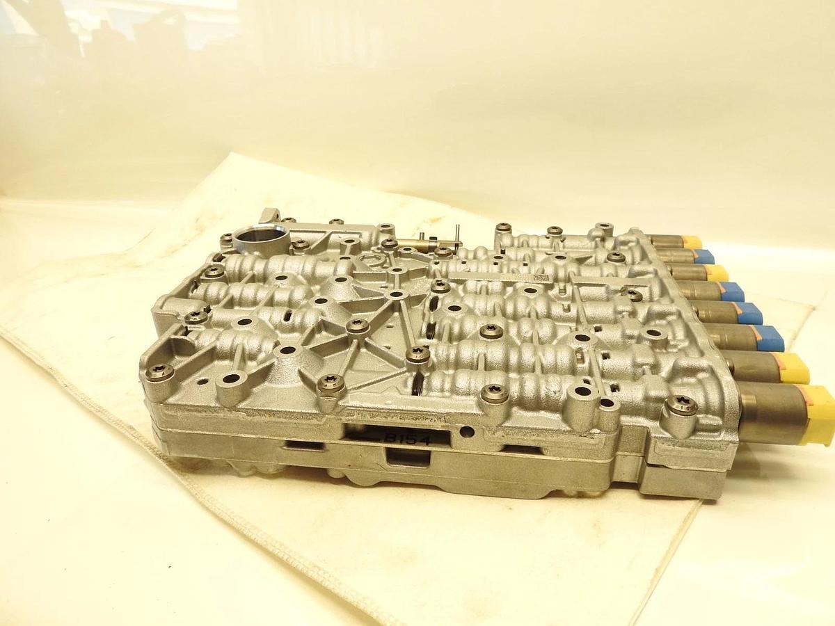 New Oem 21-24 BMW 330E HYBRID AUTOMATIC TRANSMISSION VALVE BODY ASSEMBLY 1102427