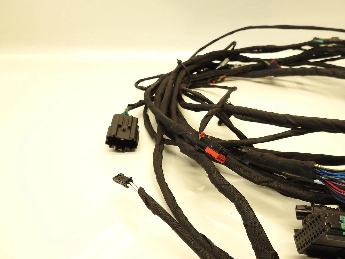 New Genuine Oem Rivian PT00568002-F 2022-2024 R1s Headliner Wiring Harness