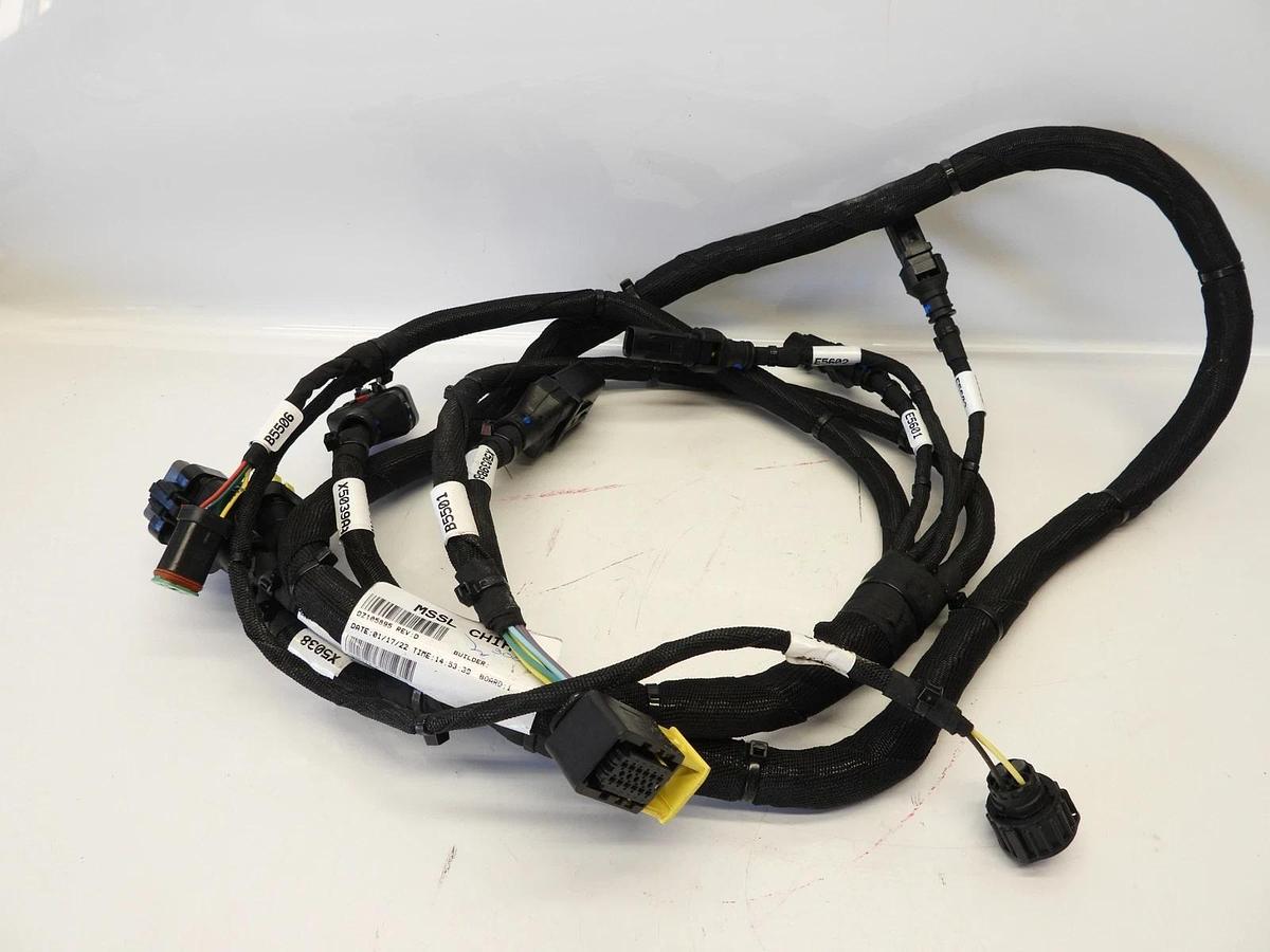 New JOHN DEERE DZ105895 POWER TECH ENGINE DEF MODULE HARNESS