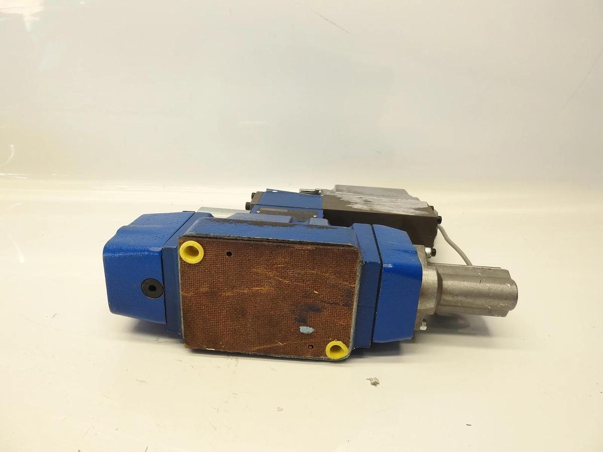 Bosch Rexroth Krauss Maffei Locomotive Hydraulic Valve R901329343 R901329358