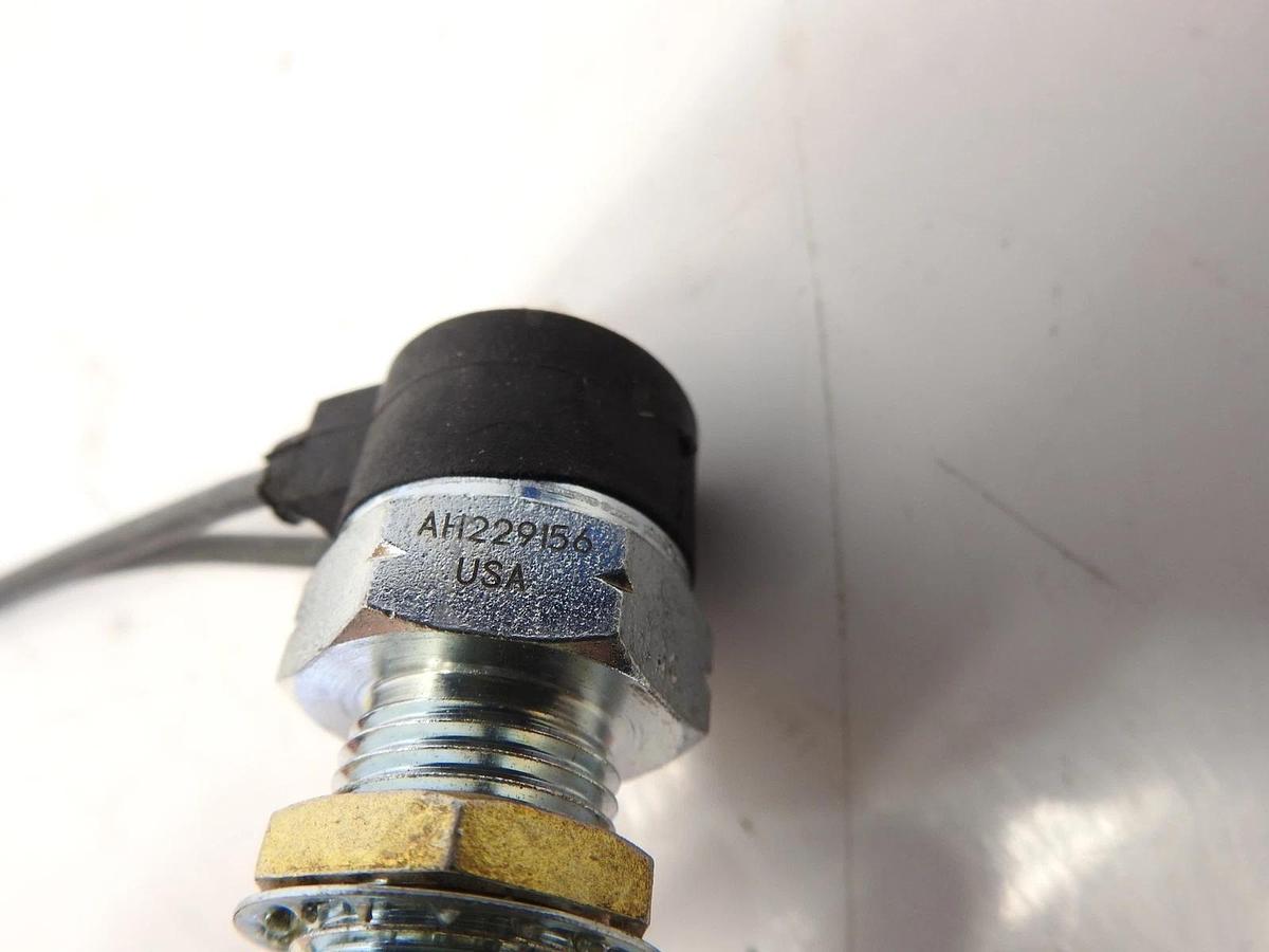 New Oem John Deere AH229156 Switch