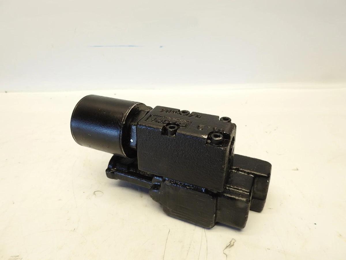 New Oem Danfoss 11112295 Pressure Compensating control For Series 45 Pump Series