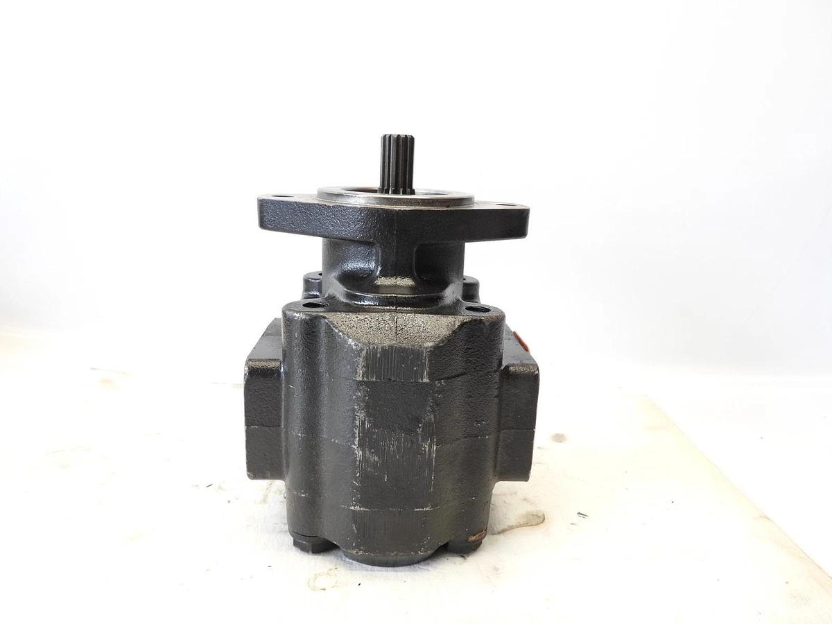 New Oem Paccar Hydraulic Gear Motor Splined Shaft 27041