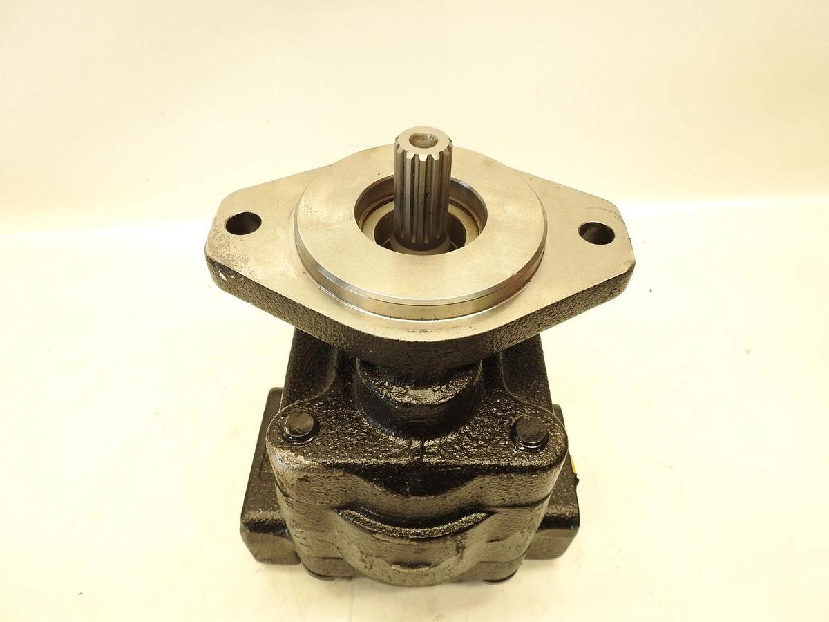 New Oem Epiroc 2657816217 Atlas Copco PUMP, AUX  N0924-05877