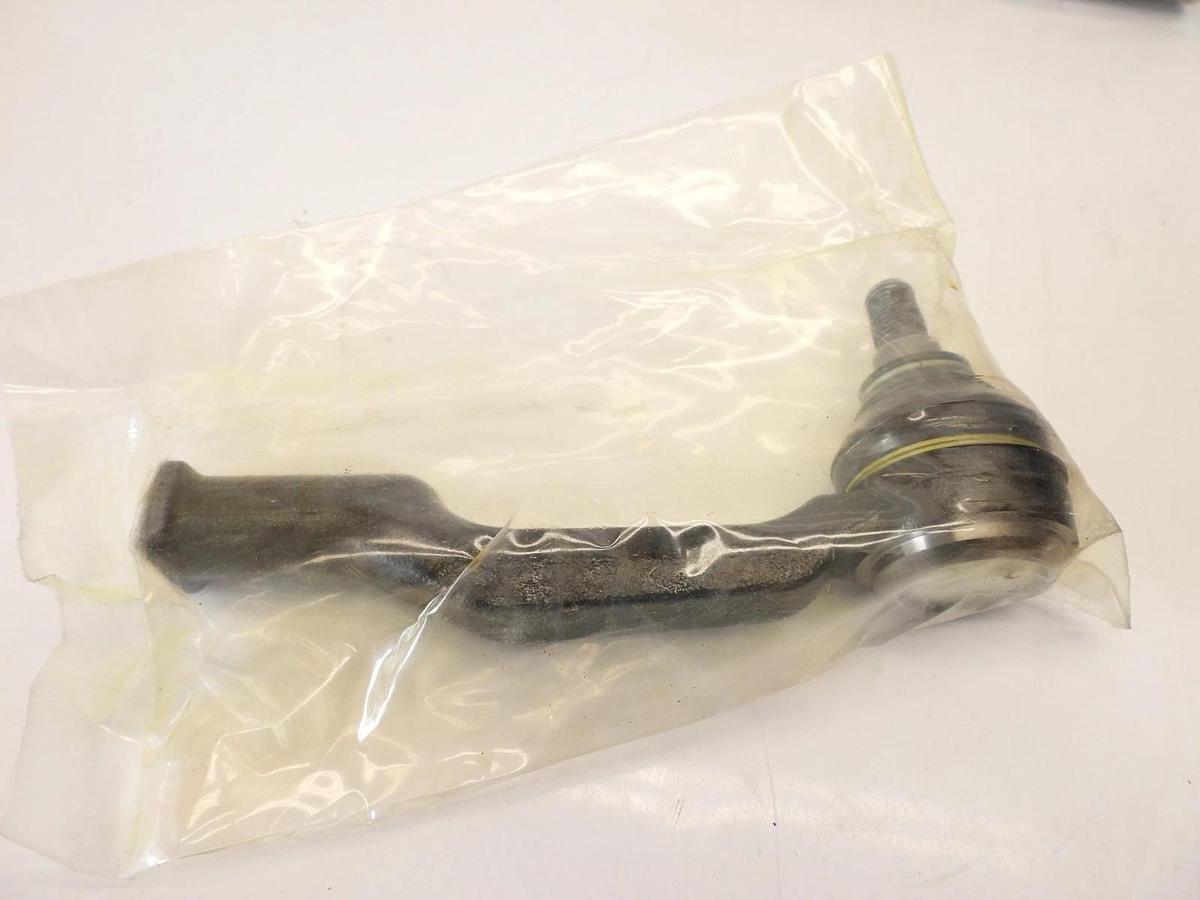 UR5632250 Genuine Mazda JOINT,BALL UR56-32-250