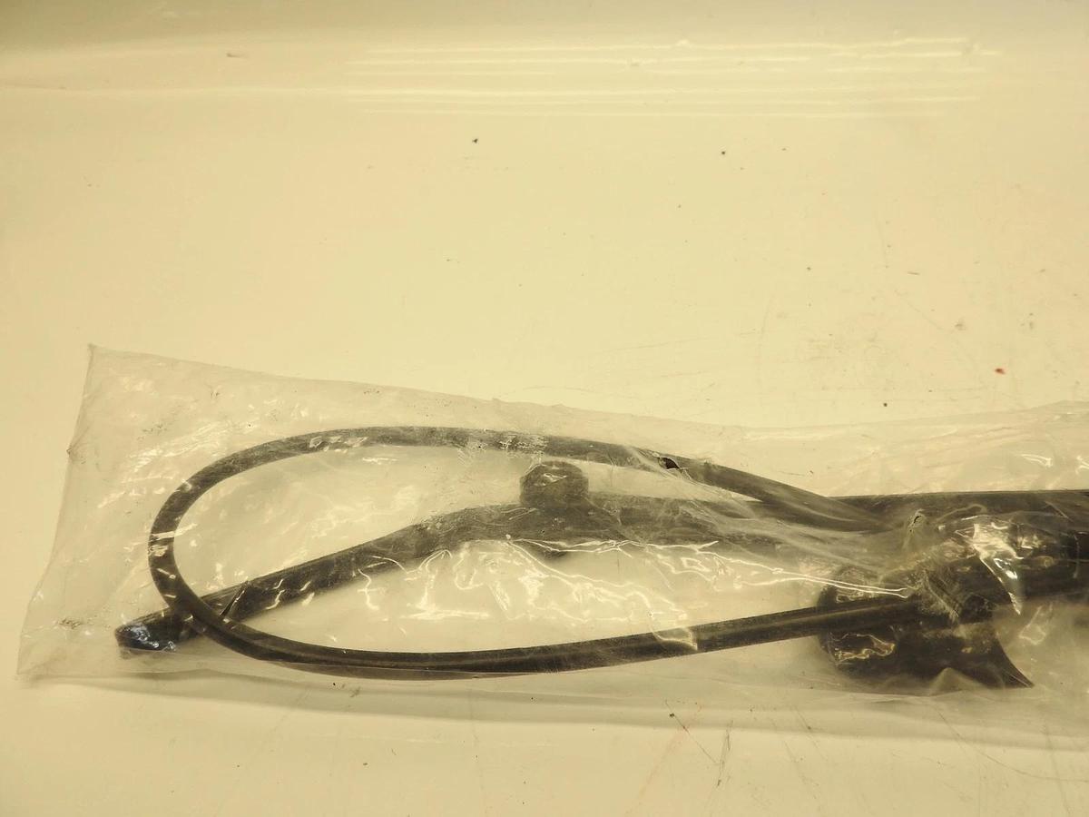 New AM Equipment 47004226 Wiper Arm