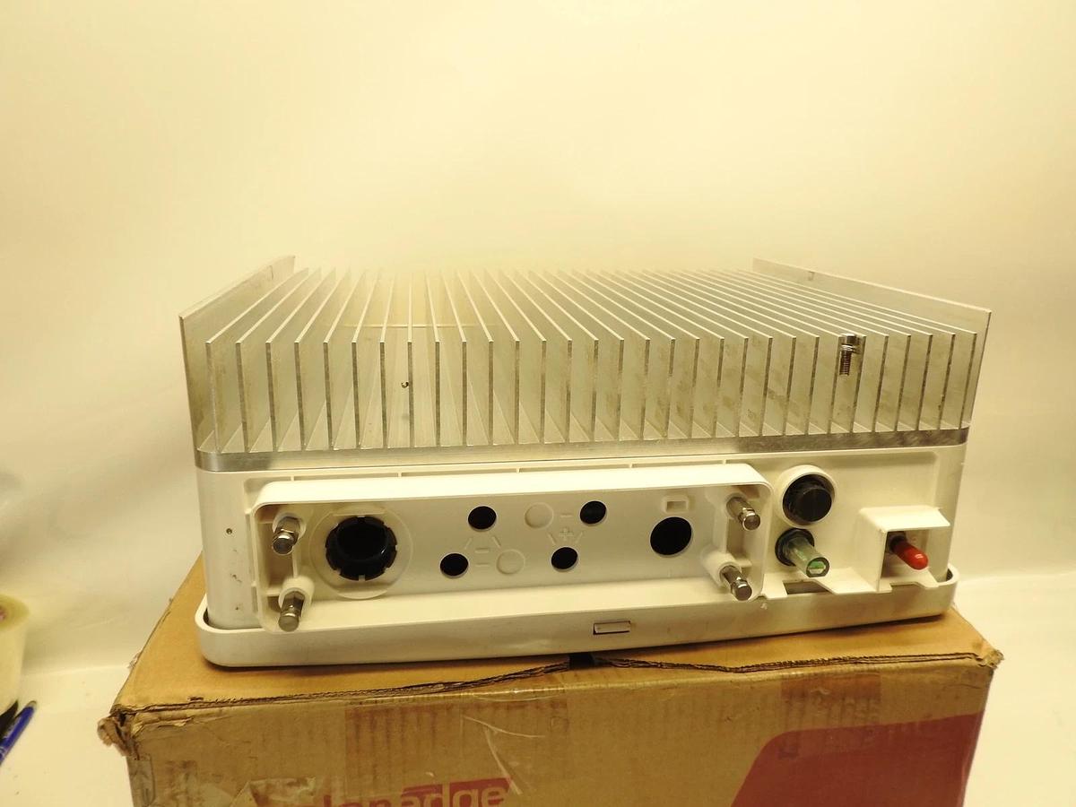 AS IS SolarEdge - SE7600H-US000BNN4 HD Wave Solar Single Phase Inverter