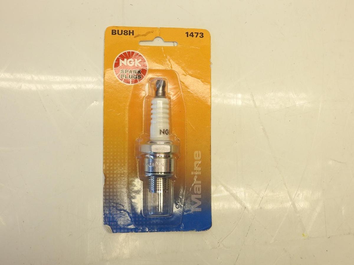 NGK Spark Plugs BU8H / 6431 - NGK Standard Series Spark Plugs