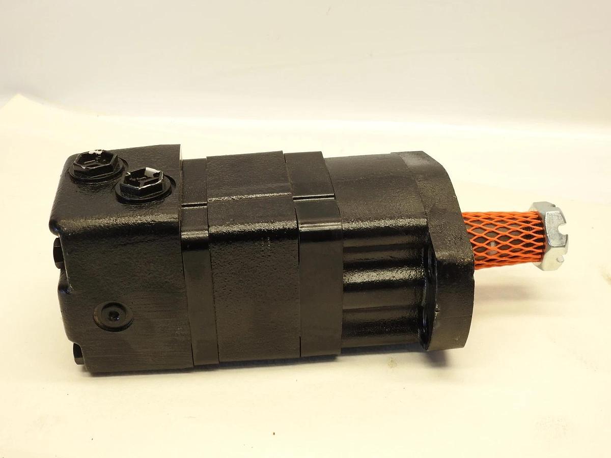 New Genuine MD 155148 Hydraulic Motor Danfoss 11203238