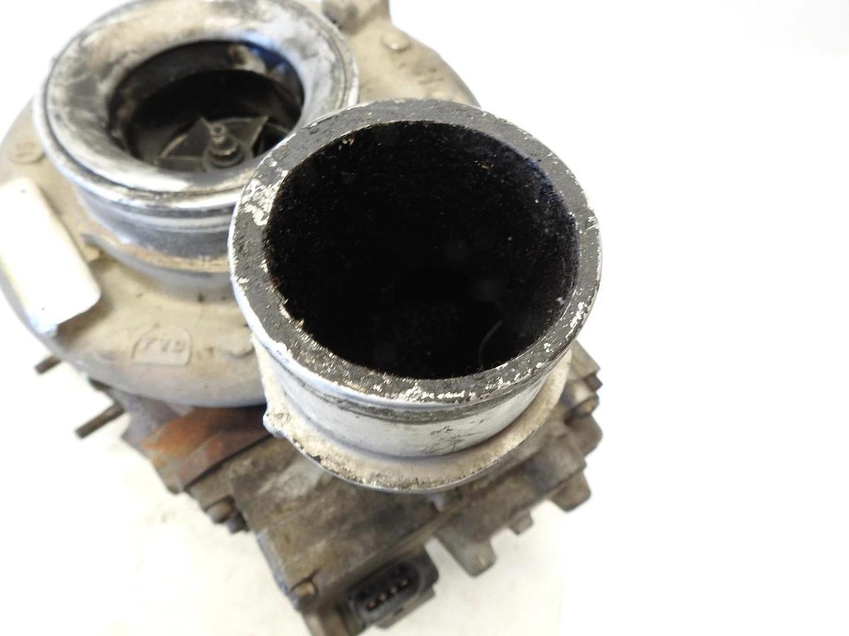 AS IS!! Genuine Oem 2013-2017 Dodge 3500 holset Turbo With Actuator 03784299