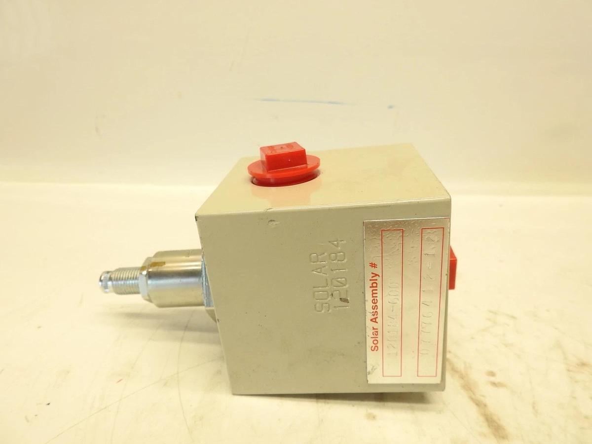 New Genuine Solar Assembly 120184-600 Solenoid Valve 0.75 In Psi