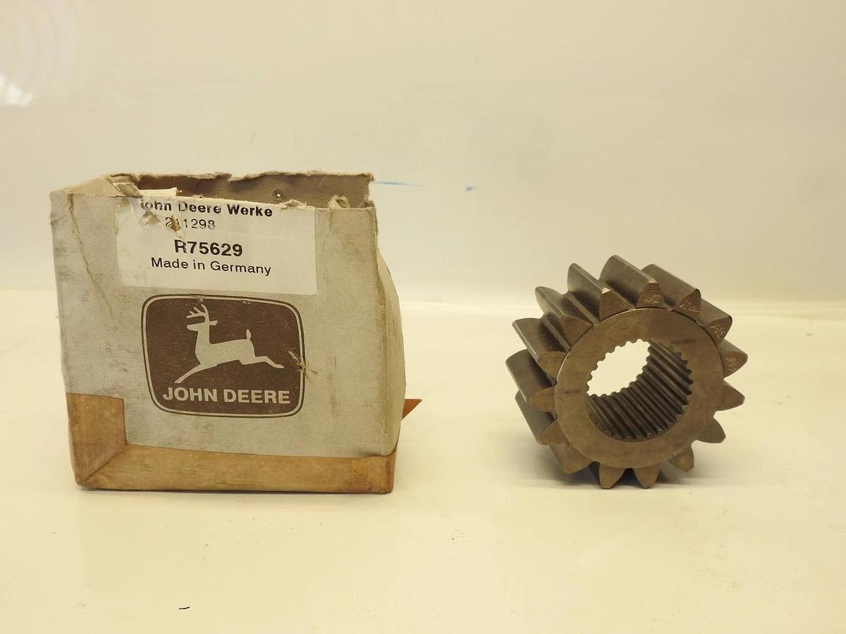 New Oem John Deere R75629 MFWD Planetary Drive Gear fits 4650 4850 4463 377 029