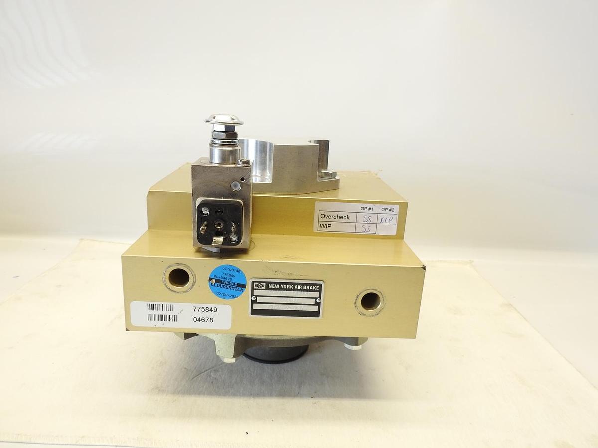 New Genuine New york Air Brake 775849 Portion Valve