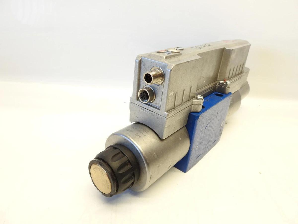 AS IS Rexroth R901553965 4WREF 10 E3 75-30/V24CA1 Proportional Directional Valve