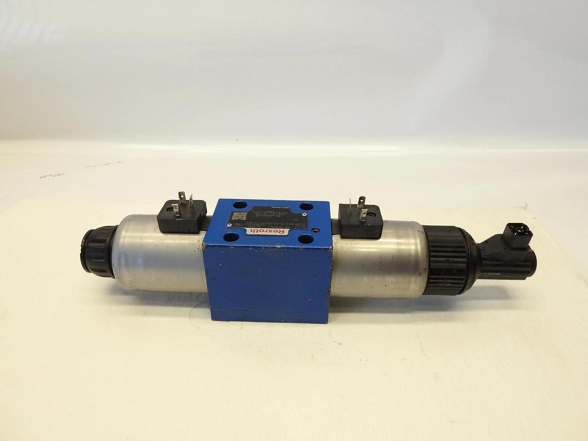 New Oem Rexroth R901071941 4WRE10E3-75-2X/G24K4/V-660 Hydraulic Proportional Dir