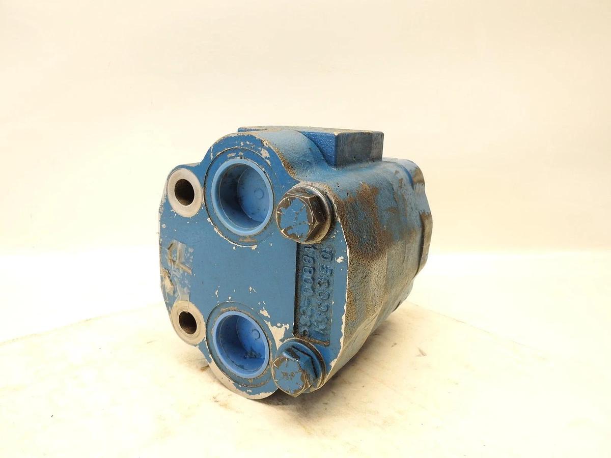 New Genuine Permco PS151A231NMZA2514 5151 Series 2.5" Gear 3000 psi Hydraulic Pu