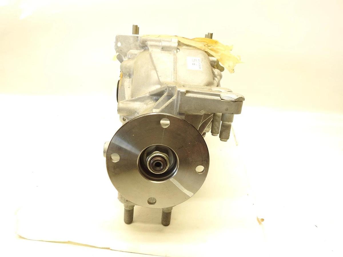 New Genuine Oem Mazda Ma5327100c 2016-2018 Mx-5 Miata Rear Differential Carrier