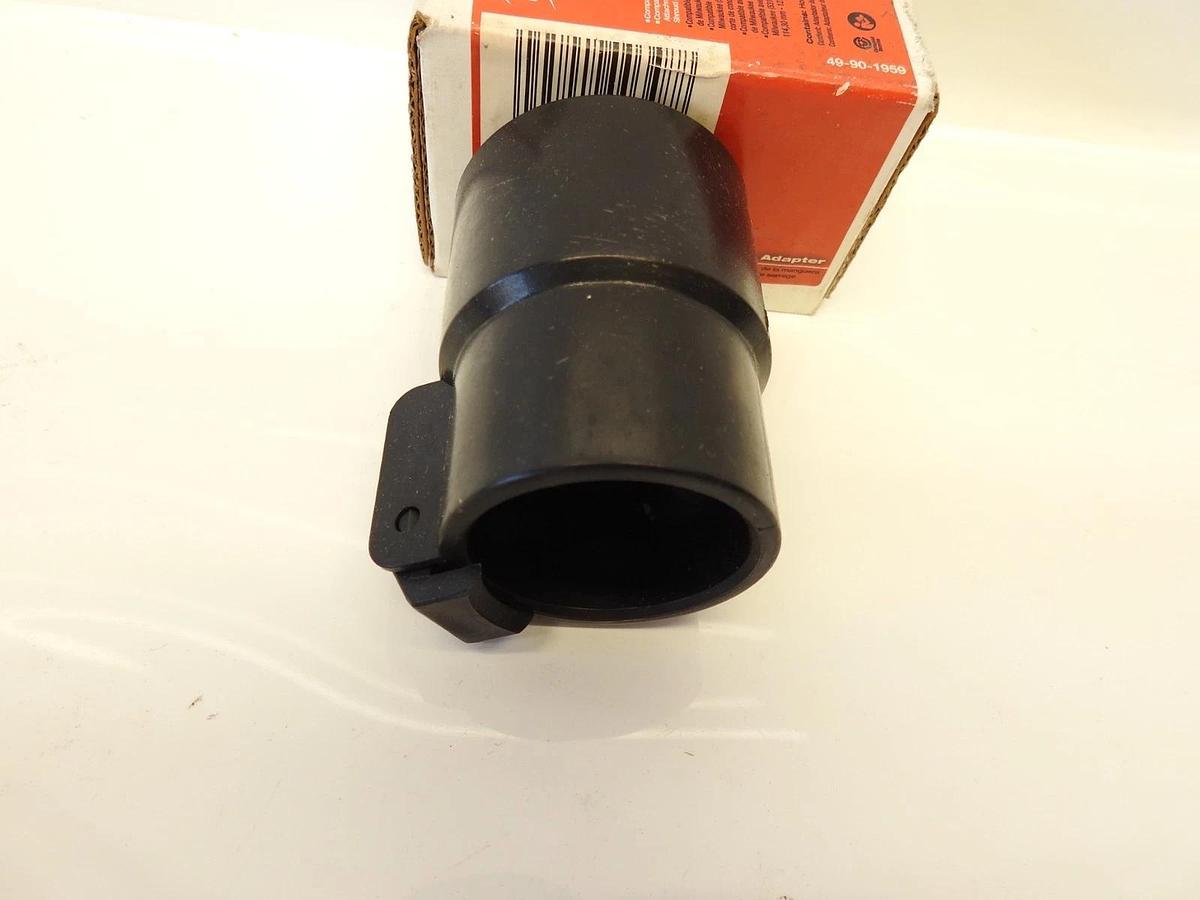 Milwaukee 49-90-1959 Hose Clip Adapter for 8 Gallon Dust Extractor (8960-20)