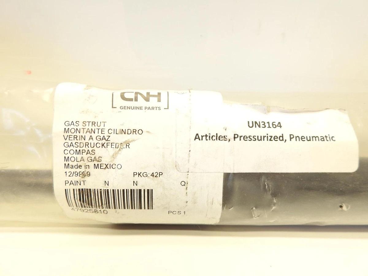 OEM CNH Gas Strut 47925810 for Case IH Magnum 340