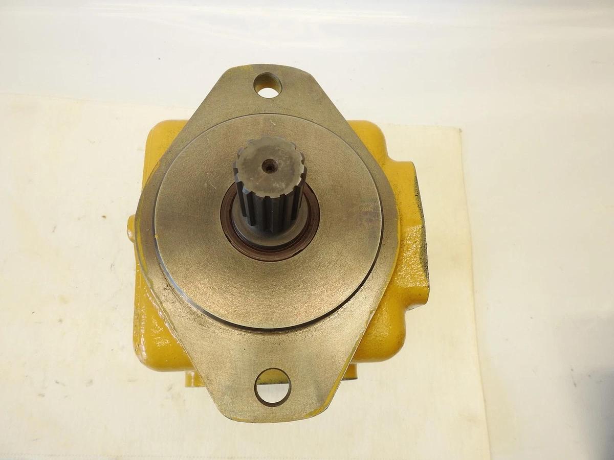 New Oem Cat 3G6846  HYD PUMP 641B, 651B, 651E, 657B SCRAPER