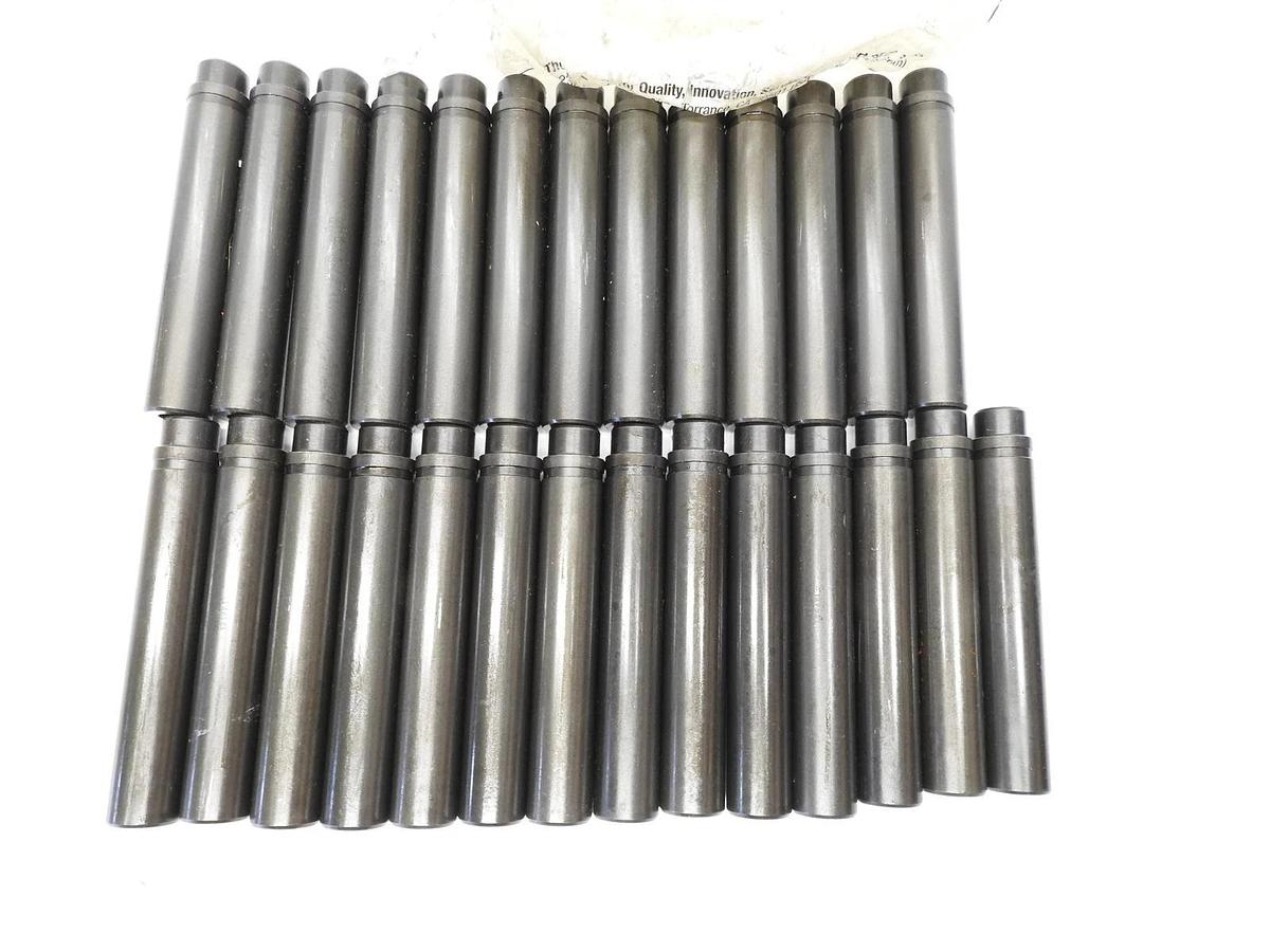 Lot Of 27 New Genuine IPD 2137537 Exhaust Valve Guide