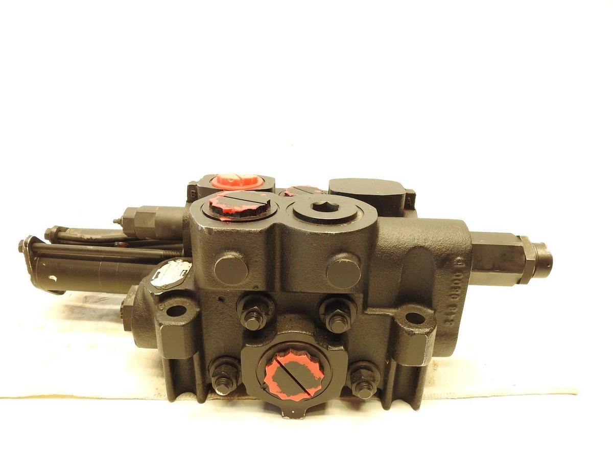 New Genuine Wastebuilt Mcneilus Hydraulic Valve, VF35 2 Section G Dump-Trailer