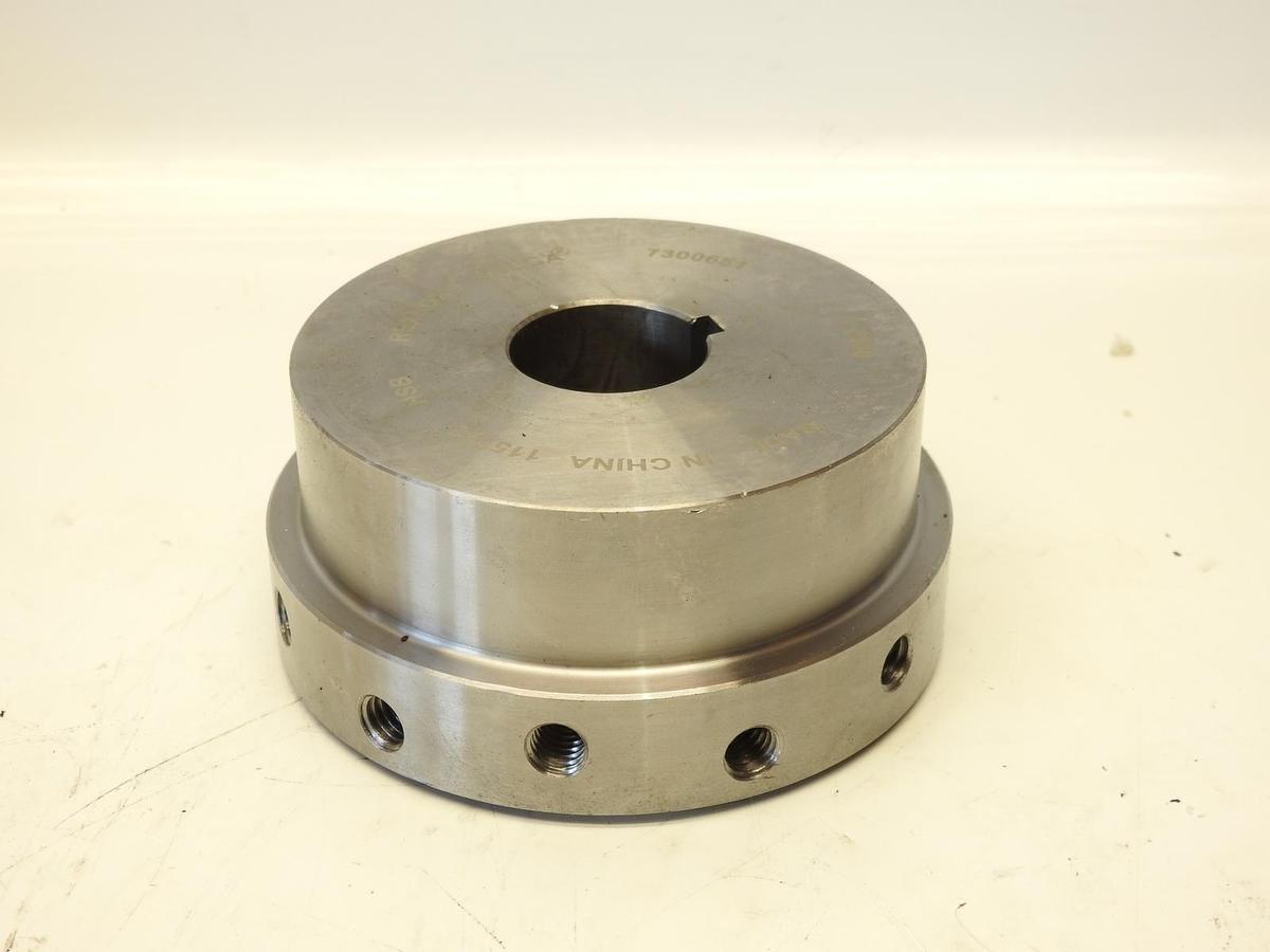 New Rexnord Omega 7300651 Hub