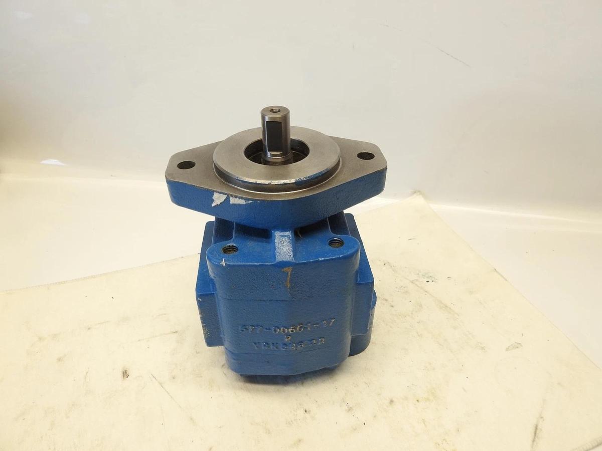 New Trausch Dynamics 6200080 Hydraulic Motor