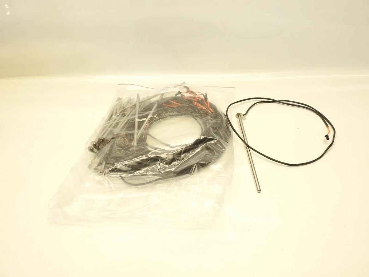 Lot Of 20 New Tewa Temperature Sensors TT4-1160 1102-00161-00  TT4-G50KC3-45-A-1