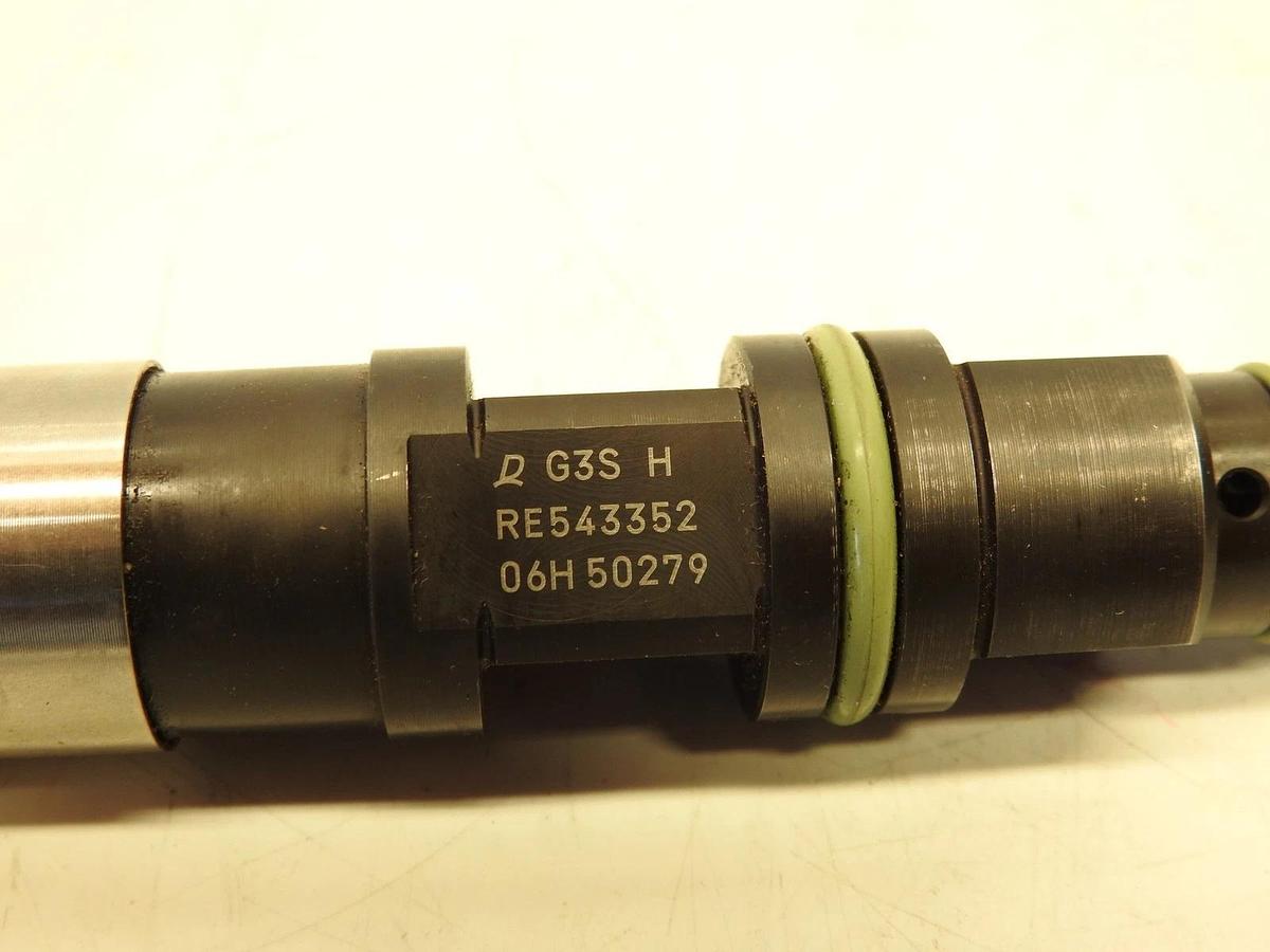 New Oem John Deere Common Rail Injector RE543352